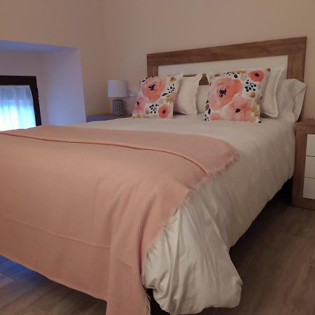 La Lagareta De Olivia Guest House Trevejo Bagian luar foto